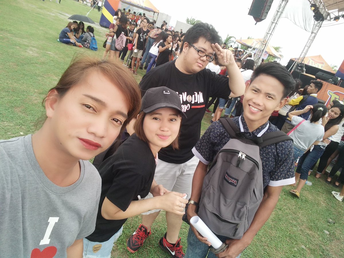WennMagallanes's tweet photo. #NINEjaMovesWithNiel https://t.co/YloFOckdlk