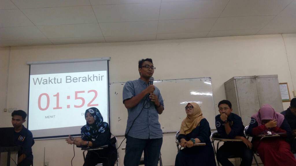 kseipb's tweet photo. saat ini sedang berlangsung diskusi mengenal lebih dekat calon ketua paguyuban KSE IPB https://t.co/83FgCfwhox