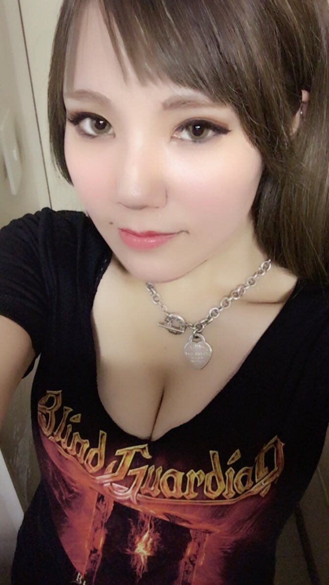 今日はディスクユニオン渋谷パンク・ヘヴィメタル館にてLOVEBITES