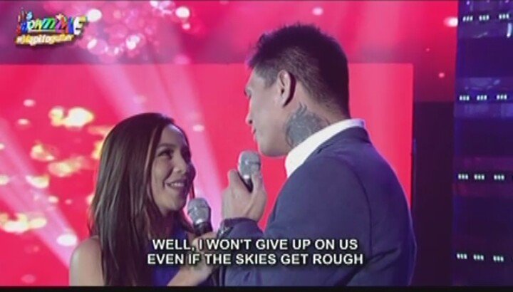 ZeusKoDawnCebu's tweet photo. Ito talaga yun eh @dawnchangoffcl @iamzeuscollins 👇👇👇

Well, I won't give up on us
Even if the skies get rough

#ZEUSKODAWN https://t.co/Iv0RLFFqT4