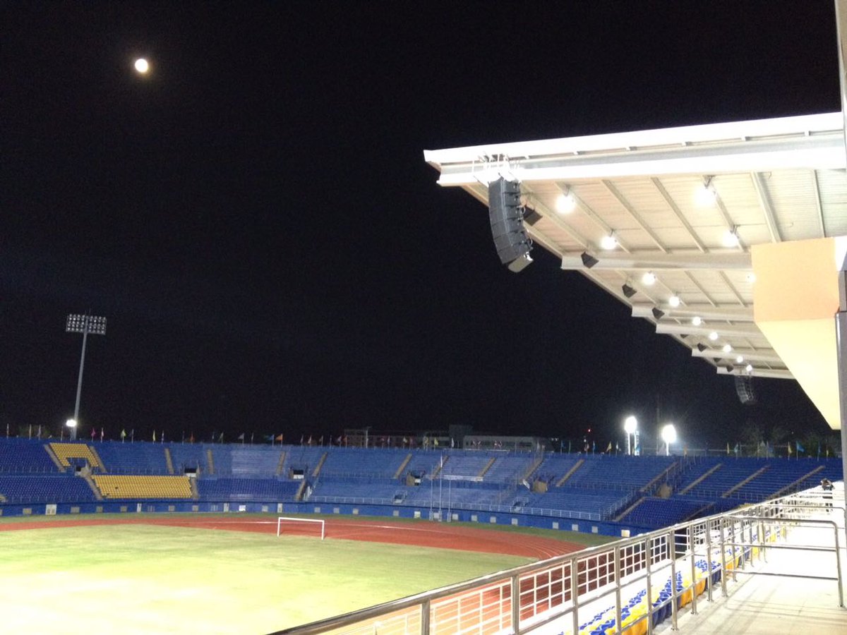 AxiomProAudio's tweet image. AX2010P line array plus ED series point source for Songkhla Stadium Thailand - great sound!
