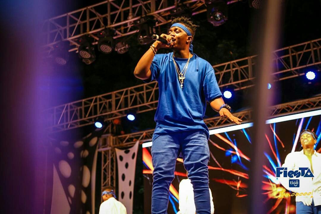 iamdeelion's tweet photo. I Vote for @rayvanny as international viewers choice award on @betawards  #IPickRayVanny @bet_intl https://t.co/uQ75CJsjIm