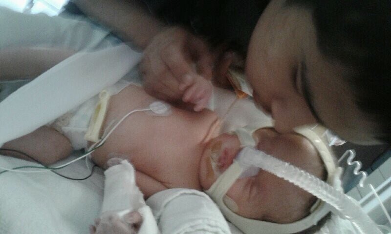 auniestrada's tweet photo. Joshua Samuel Estrada Escobar. 6/8/2017. 7 lbs, 7 oz. 19 1/4"
My little miracle. I am so thankful. ❤️ #provingdoctorswrong #powerofprayer https://t.co/uqWp2y7qqX