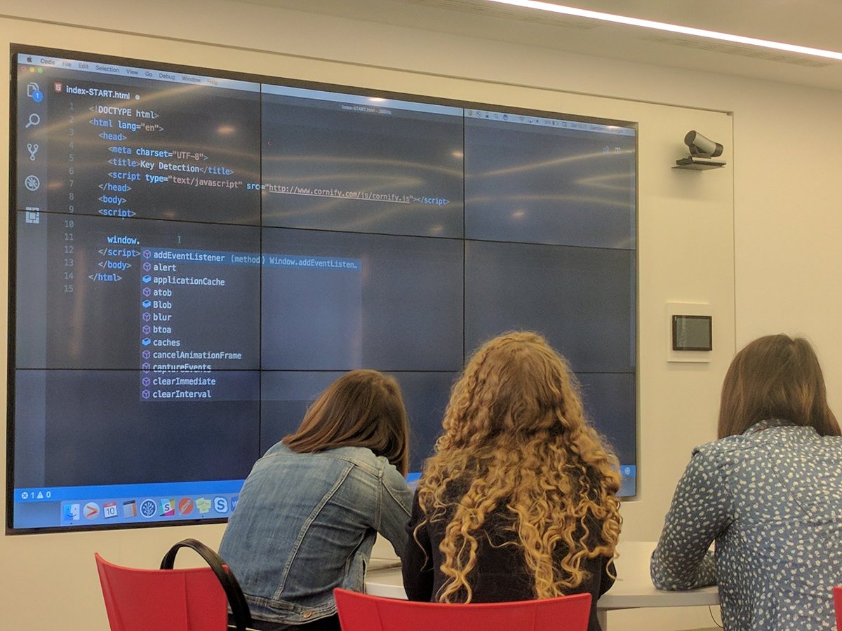 Be developer...girl developer! 
#JSGirls @GITItaly <a href="/javascriptgirls/">JS Girls</a> <a href="/Accentureitalia/">Accenture Italia</a> <a href="/googleitalia/">googleitalia</a> <a href="/Milano_JS/">Milano JS</a>