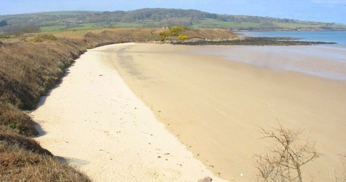 23 hidden Welsh beaches so beautiful you'll be delighted you found them crwd.fr/2s7zE4G