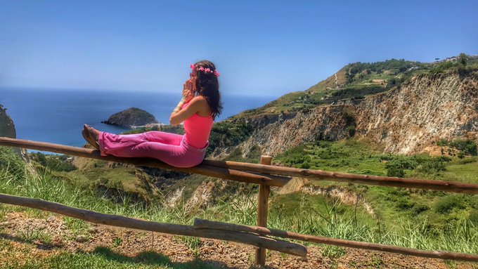 Ischia Amore mio... rimarr&ograve; single X te.. isola mia https://t.co/saJ15IwGkC