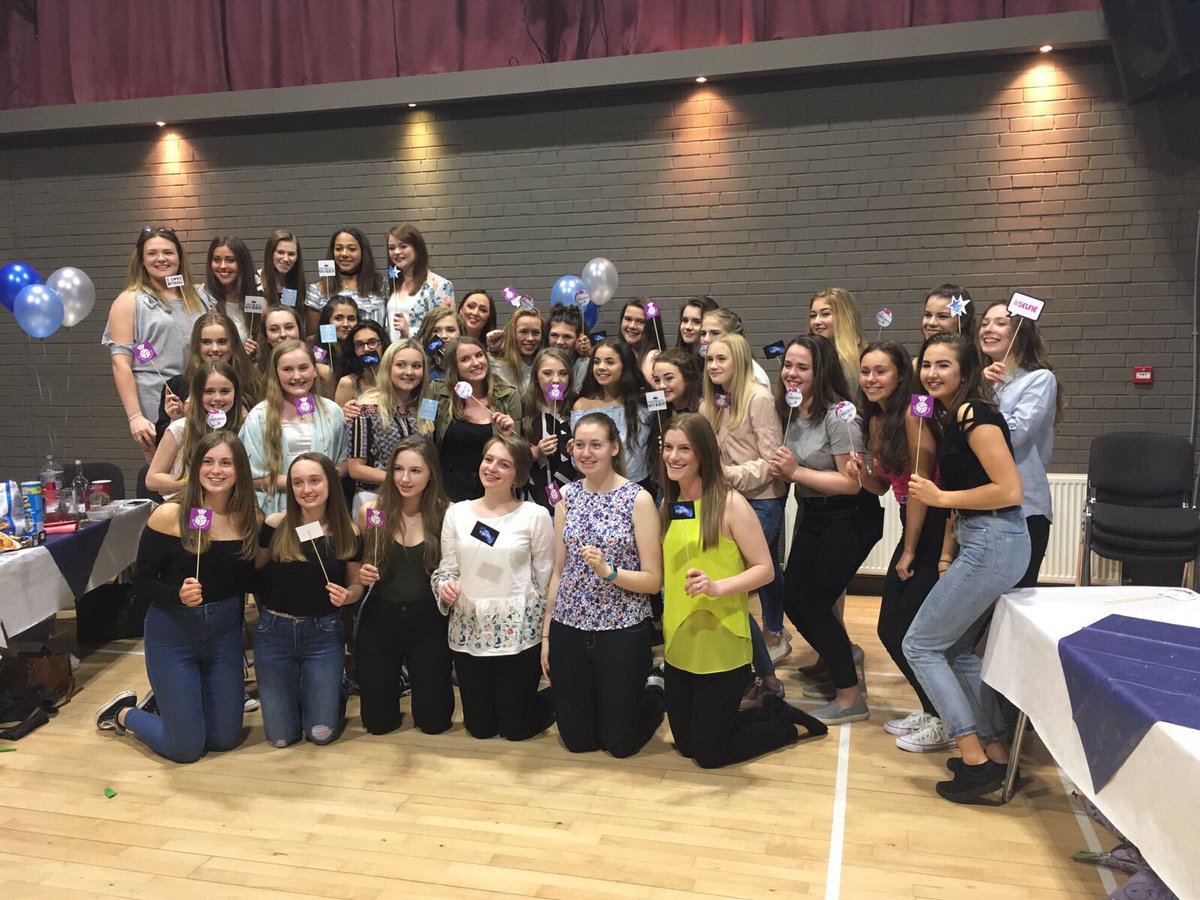 The girls showing their support for <a href="/NetballScotland/">Netball Scotland</a> and <a href="/SirensNetball/">Strathclyde Sirens</a> at last nights awards night