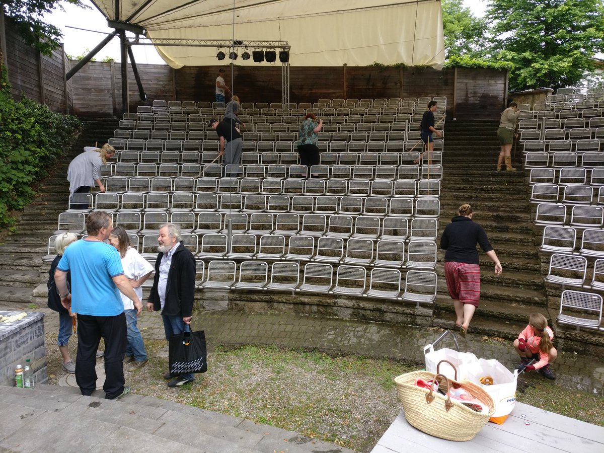 FS_Neuenstadt's tweet photo. Heute wird sich herausgeputzt! https://t.co/GFrkF8f3uO