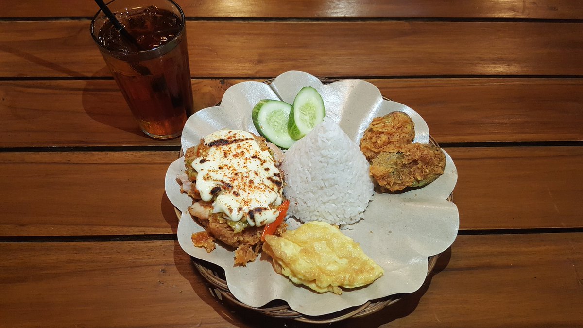 Kedai Ling-Ling tweet media