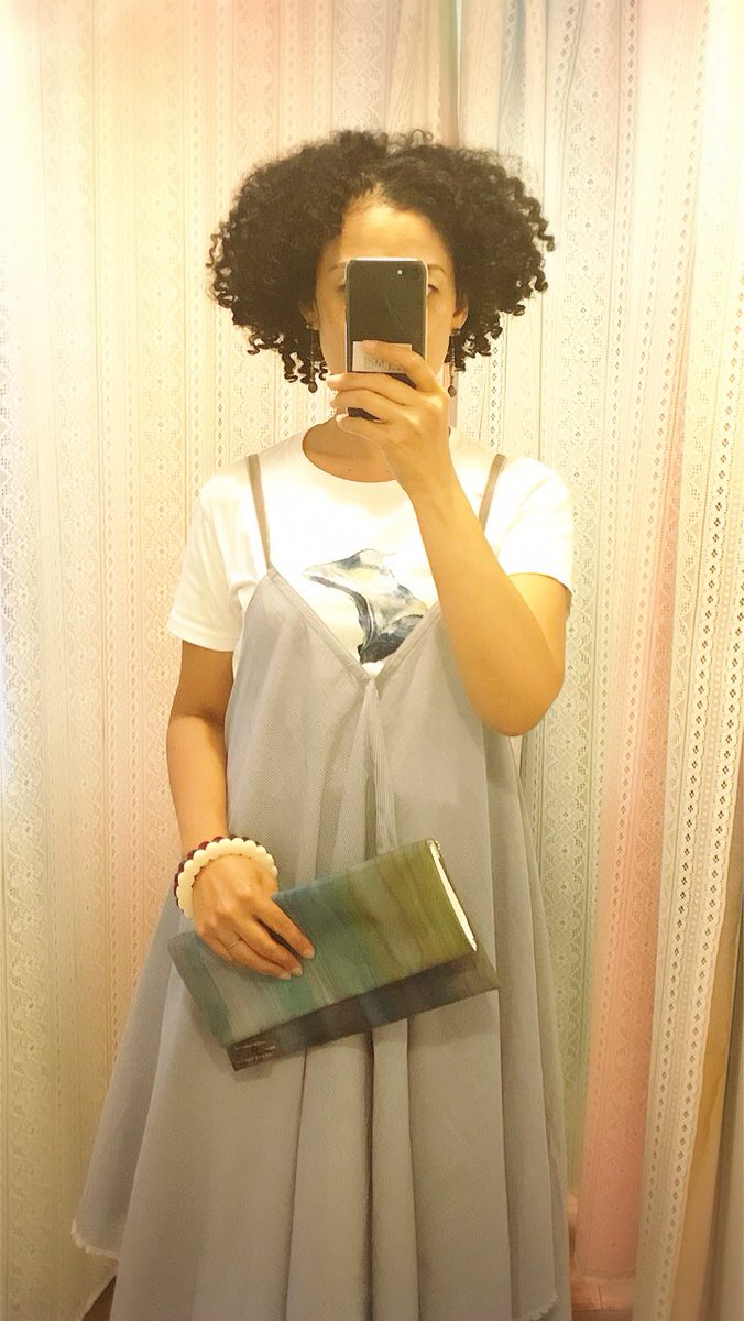 bouncy_imports's tweet photo. カマとつぶ貝は一緒です
何度着ても飽きないの
#チラリズム #カマ #つぶ貝 #tshirt
#bouncyimports #dejima #nagasaki #出島 #長崎 #セレクト
#minicoizoumi #clutch #bangles #byamt #オリジナル https://t.co/abQc7VWeT4