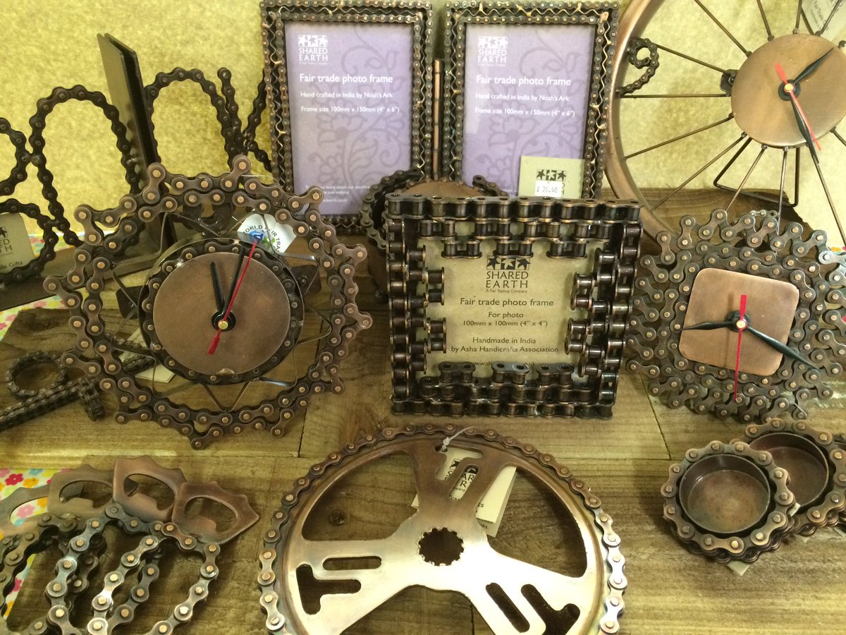 It's a bit ☔️ out there today. Our #shop is open pop in and dry off. #great #gifts available now. #Thirsk