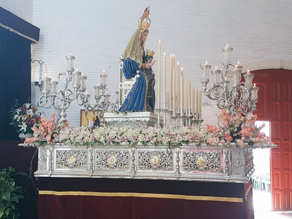 Candelar_MdDios's tweet photo. Desde las 11 está abierta la Parroquia hasta las 13 horas. ¡¡Te esperamos!! #CandelariaMD17 https://t.co/GxLcdFtimt