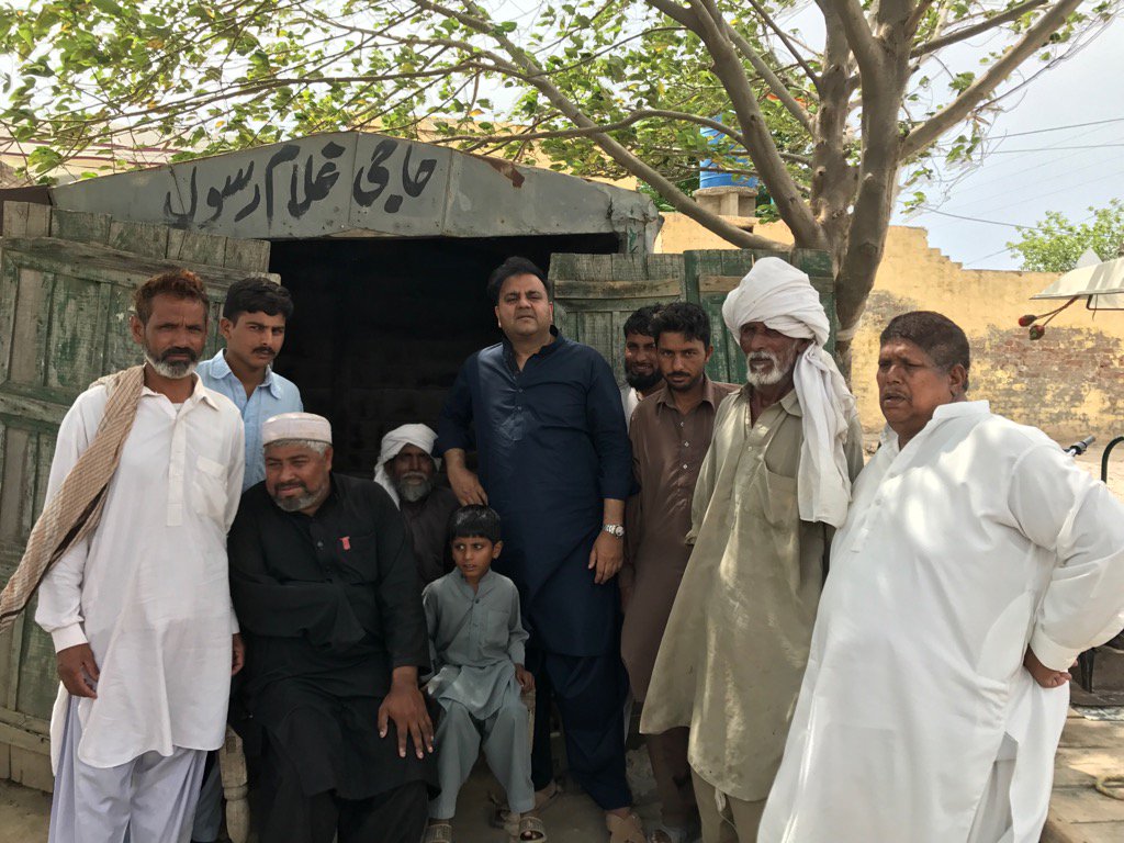 fawadchaudhry's tweet photo. At a Khokha in #VillageKhurd #DistrictJhelum https://t.co/SMUaYkx6og