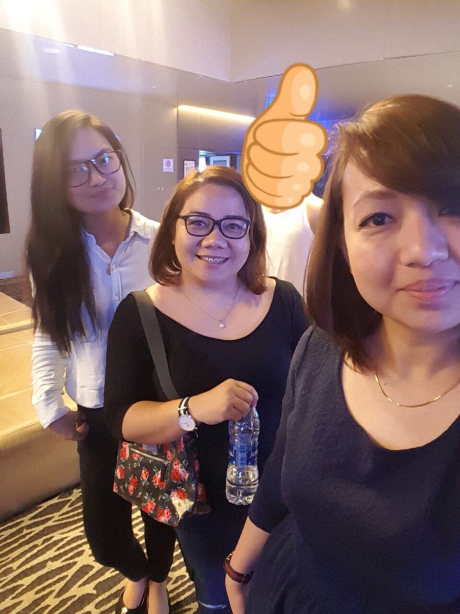 jv_bedano's tweet photo. Watch Wonderman with them gals and guy 👍 06.06.2017 https://t.co/9ILqz06Wqz