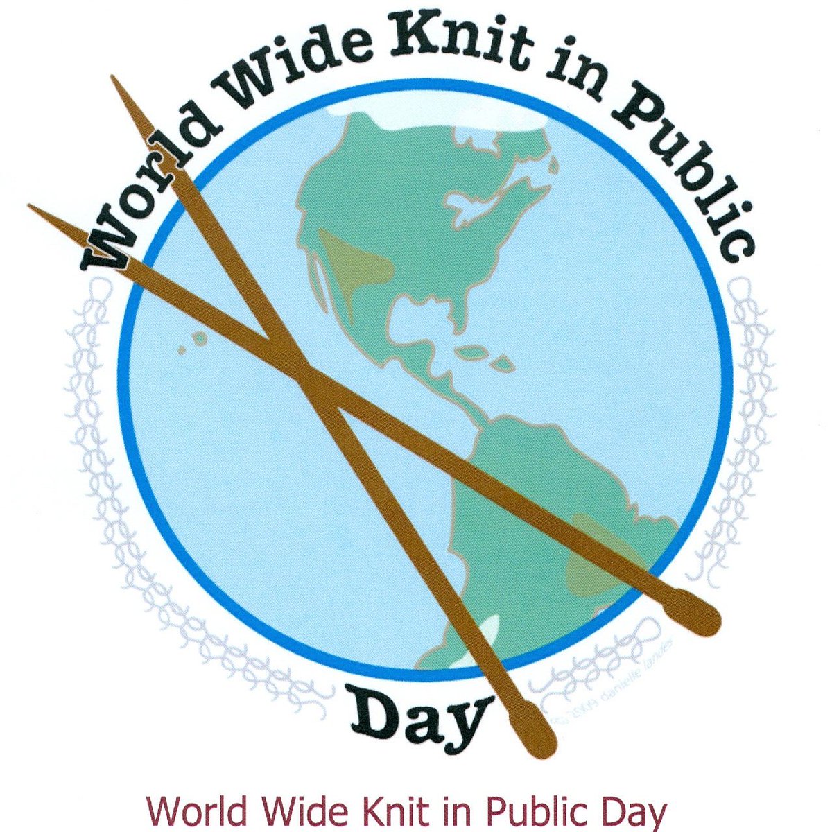 thecraft_club's tweet photo. Happy world wide knit in public day 😁 share your photos. Crochet counts too!  Best photo wins one of our crocheted apples 🍏#getyourknitsout https://t.co/I3KlLlh0De