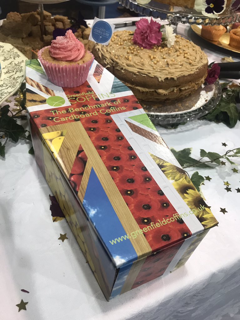poetic_endings's tweet photo. @ecocoffin I swapped a #GoodFuneralGuide cake for an @ecocoffin miniature coffin. https://t.co/1rKXeijcyE
