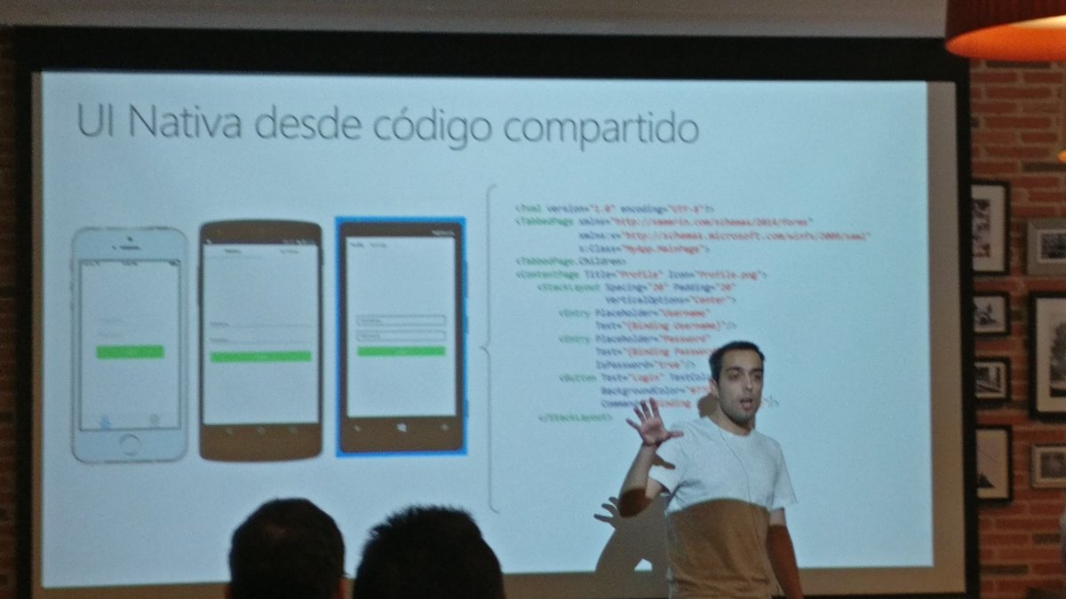 isabelcabezasm's tweet image. Viendo a @jsuarezruiz y a muchos amigos más en #xamarindevdays