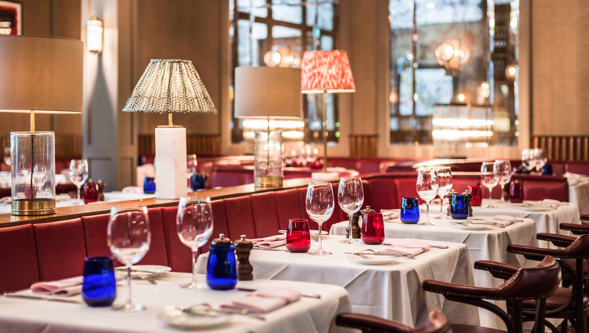 Bringing your family and friends together over an offering of brunch favourites and bottomless Champagne. 
ow.ly/ljEb30cswdX