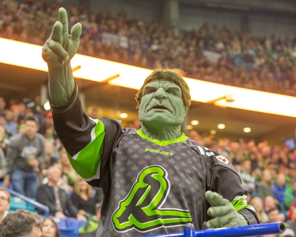 lacrossedotcom's tweet photo. Hey you, it's game day!
Watch Game 2 of the @NLL Champions Cup tonight at 9:30pm! #NLL #ChampionsCup #SASvsGA #RushHulk https://t.co/hVZKur97yK