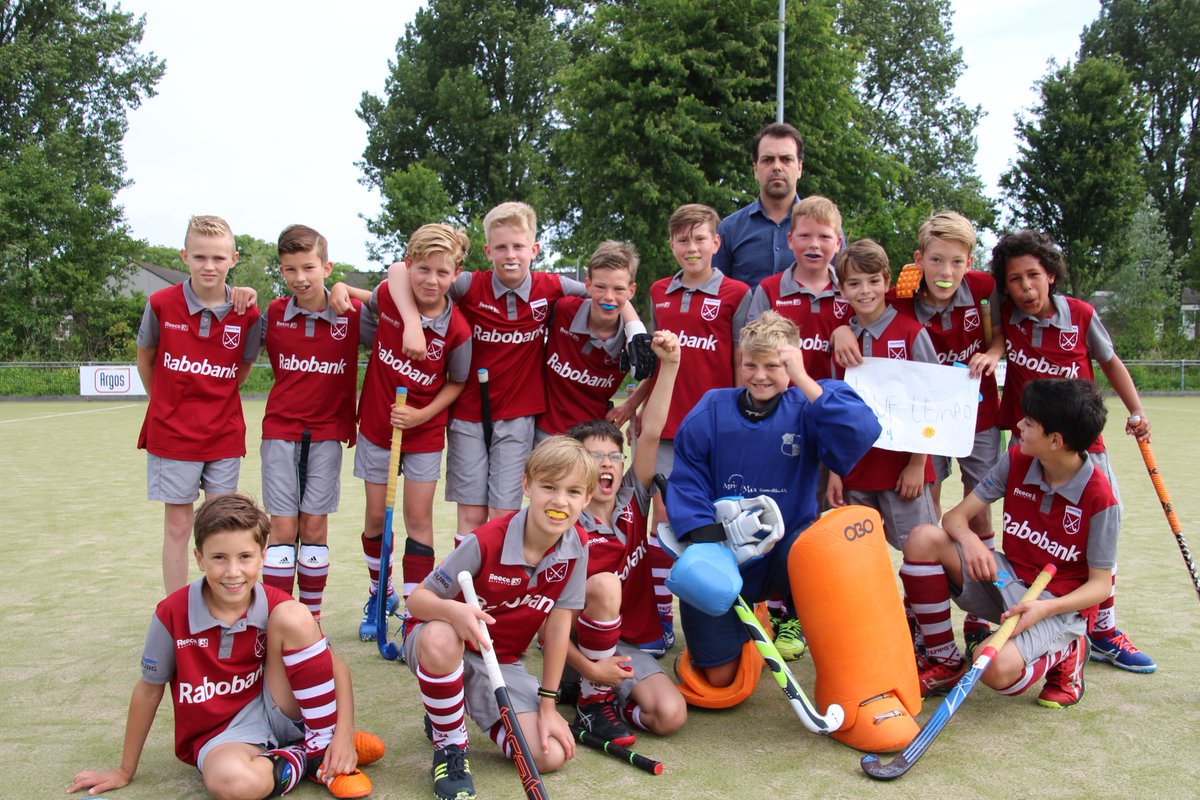 JD1 <a href="/RGHCTEMPO34/">RGHC Tempo '34</a> kampioen!!