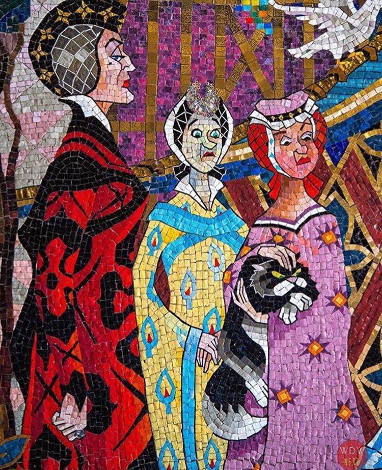 MiddleofMainSt's tweet photo. #disney #disneyworld #cinderella #cinderellacastle #magickingdom #ilovedisney #evilstepsisters https://t.co/bYjFS4vqaP