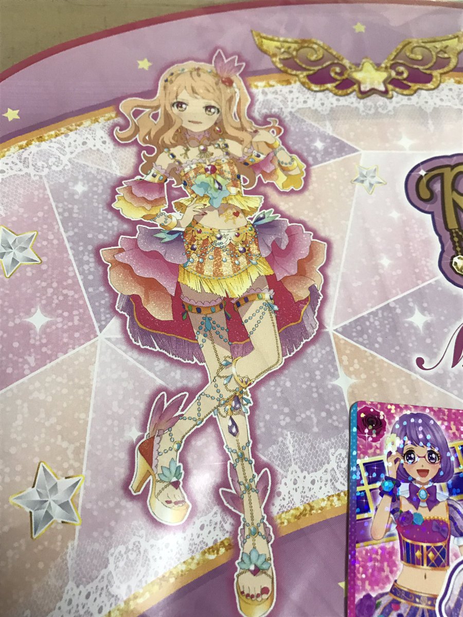 カスミランチ Twitterren アイカツショップ限定の小春スクドレのために星のツバサverの真昼のうちわを買いましたが 裏に真昼がprドレス着てるアニメ絵が載ってる 公式のあらすじだと6月には真昼回がないみたいなので7月まで待つとしますか Aikatsu アイカツスターズ