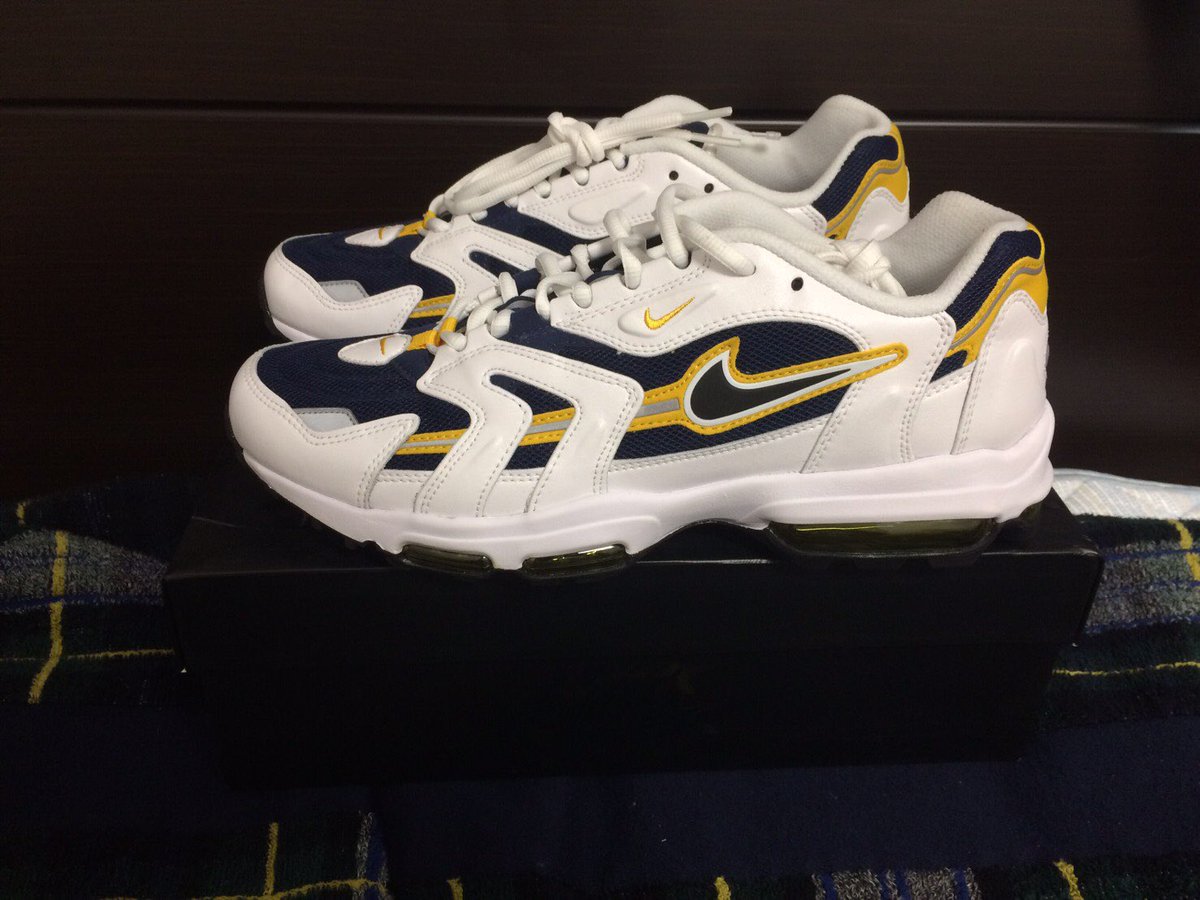 kenya307080's tweet photo. 代理で #売ります ！
NIKE AIR MAX 96 Ⅱ XX 28cm
横浜のRULEZ(インポートセレショ)購入です
1度の試着のみです
タグ無しですが購入店のタグはそのまま付いてます
希望は2万円程だそうです
気になる方本人の連絡先教えるので連絡下さい🙌
#拡散希望 https://t.co/obaTayGgrO