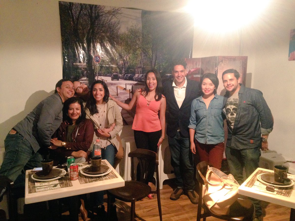 Ese Beso TC tweet media