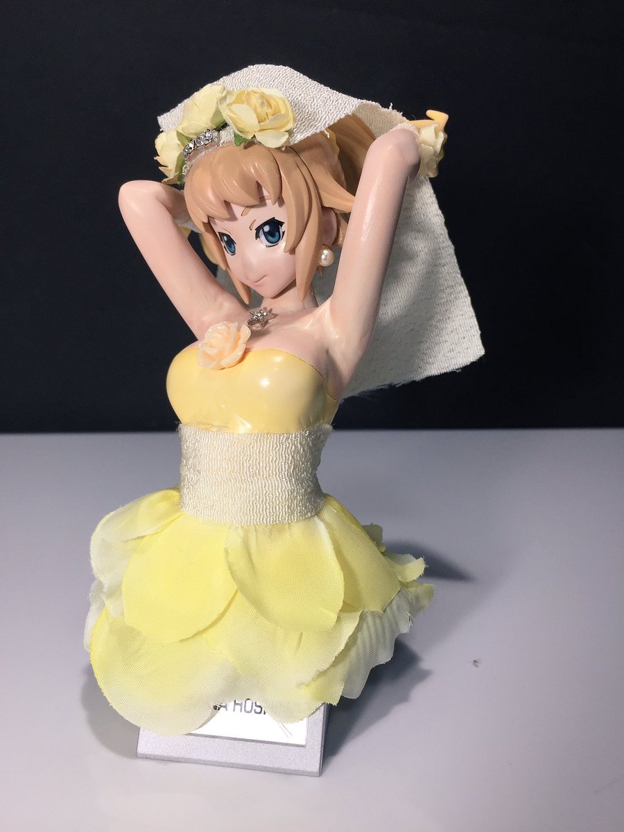 不知火 Twitter પર ｴﾝﾃﾞｨﾝｸﾞverをｳｪﾃﾞｨﾝｸﾞverと読み間違えた事を切っ掛けに製作を開始したﾎｼﾉ ﾌﾐﾅ ｳｪﾃﾞｨﾝｸﾞver完成しました 装飾品関係は全部100均で買ってきた物を使用しました 最初と大分変わったな フィギュアライズバスト ホシノフミナ T Co
