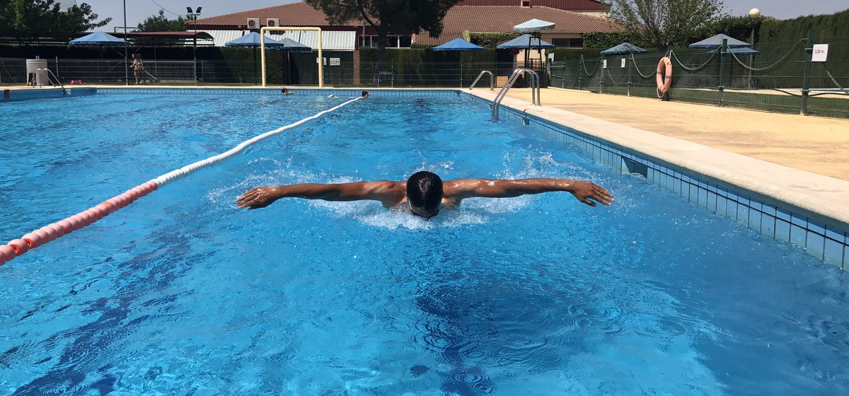 davidcastrotri's tweet photo. Eliminando cortes🌞😎🏊🏻
#bronzu @mako_sport https://t.co/0SO7yJzHKL