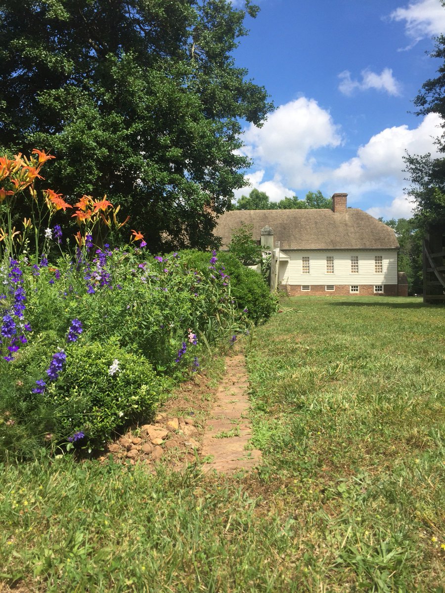 PHScotchtown's tweet photo. Hands-on History Day is today! Come enjoy colonial activities, crafts, games and a Plant Clinic hosted by Hanover Master Gardeners. https://t.co/bJEzwNEbmC