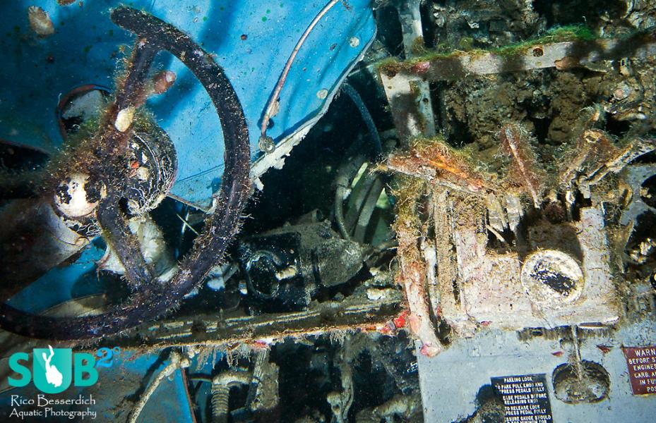 thesub2o's tweet photo. Pilot's workplace in the #Dakota - Photo by @RicoBesserdich at #Sundiving dive center #scuba https://t.co/aIKbMeSCZG https://t.co/aICRGdpbVi