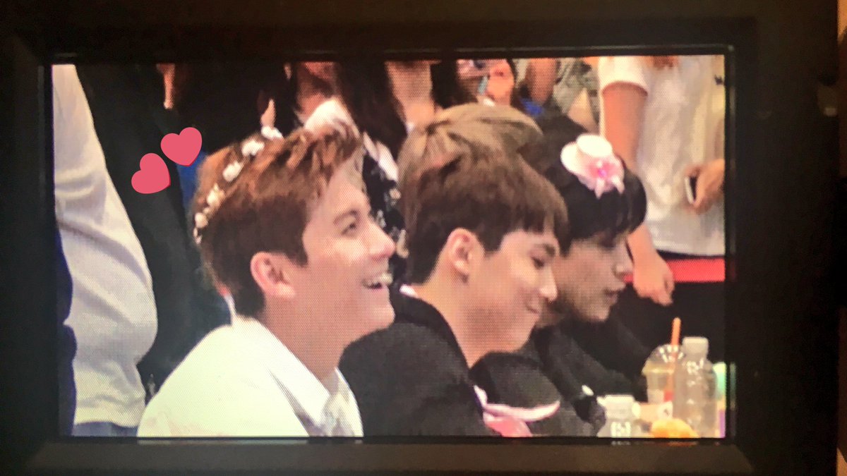 OnlyHonggiTH's tweet image. [Preview] 170610 FTIsland @ coex fansign เจ้าชายกับเจ้าหญิงต่างเมืองก็มา💕