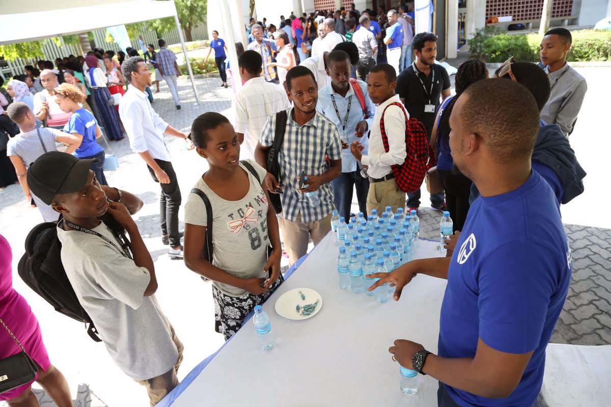 StanbicBankTZ's tweet photo. Students interact with Stanbic team at the Career Fair #SBIwantIn https://t.co/dG7dTLlmRx