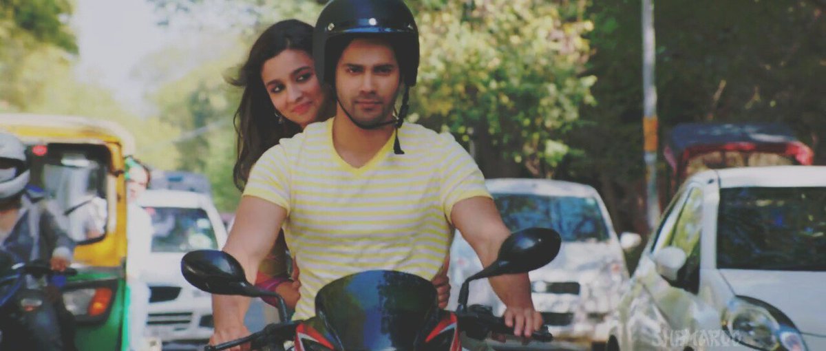 BestOfVaria_'s tweet photo. @Varun_dvn @aliaa08 💕 https://t.co/kzJlVS6i2d