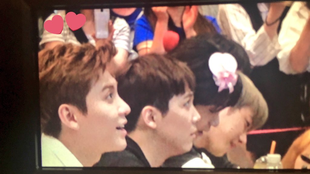OnlyHonggiTH's tweet image. [Preview] 170610 FTIsland @ coex fansign ตัวตลกที่มาเพิ่มสีสันให้กับงาน😂