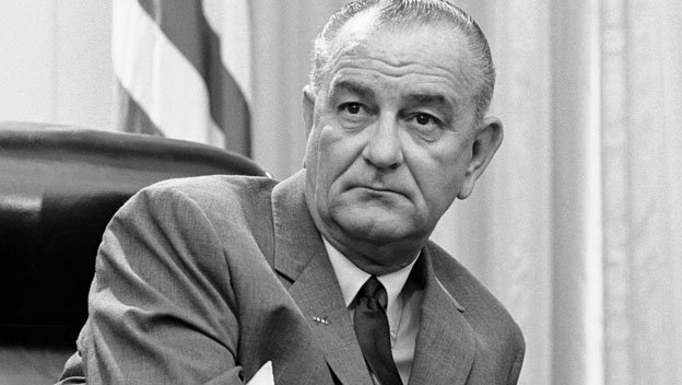 625points's tweet photo. [History]

Essay on Lyndon Johnson

https://t.co/Z4jYElcP5u https://t.co/90L39ujfCe