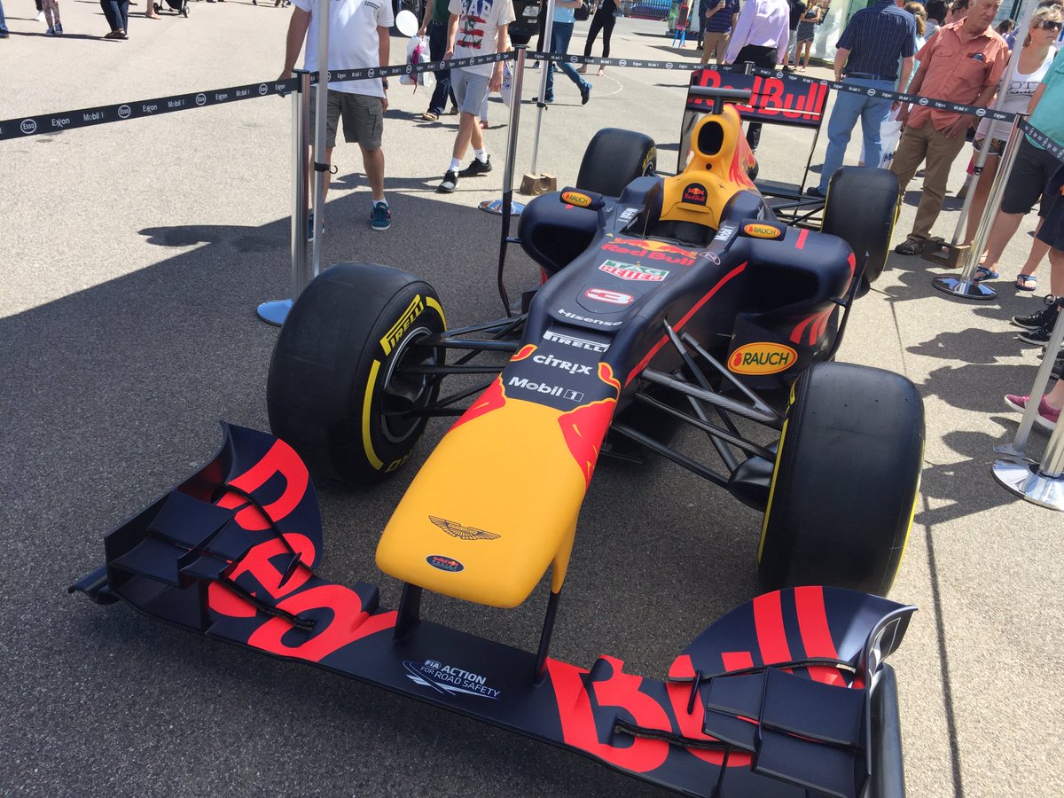 SDCMotorVehicle's tweet photo. Red Bull F1 at Brighton Hove Motor Show today. Visit the SDC Motor Vehicle team &amp; find out about a MV career pathway https://t.co/qy1UOVoYJi