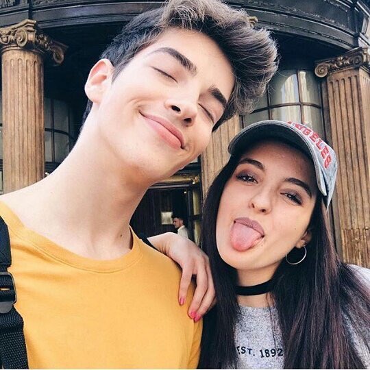 manuWTMS's tweet photo. AnaMarie my baby sister that's all grown up😩
- beautiful
- kind 
- the best of the best https://t.co/XIuTAQ4JcW