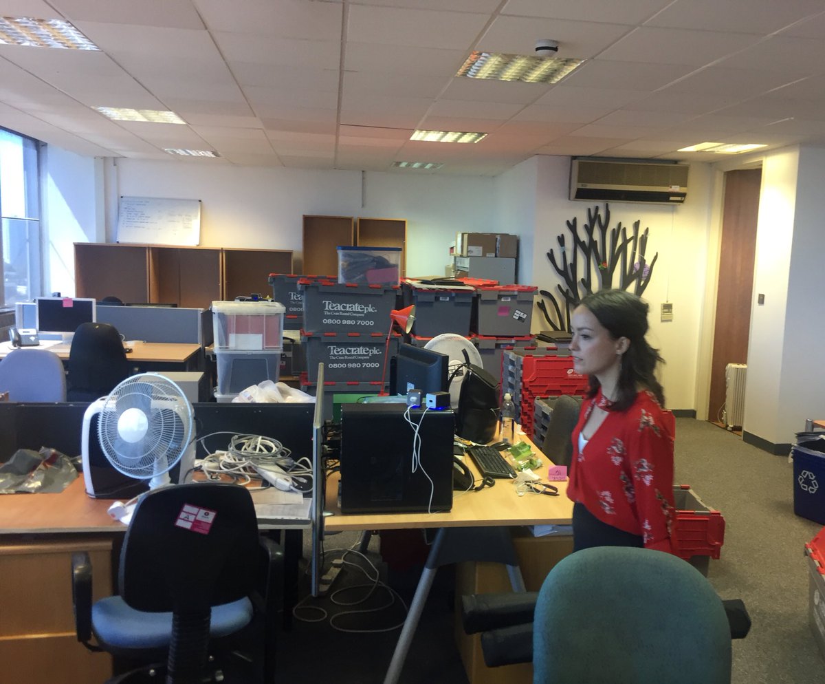 AlisonBaum's tweet photo. HUGE thanks to my brilliant team @bestbeginnings working now settling us in to our new home #HannibalHouse @ElephantSE1 @se1 @roundaboutnews https://t.co/TXX4DtVKG5