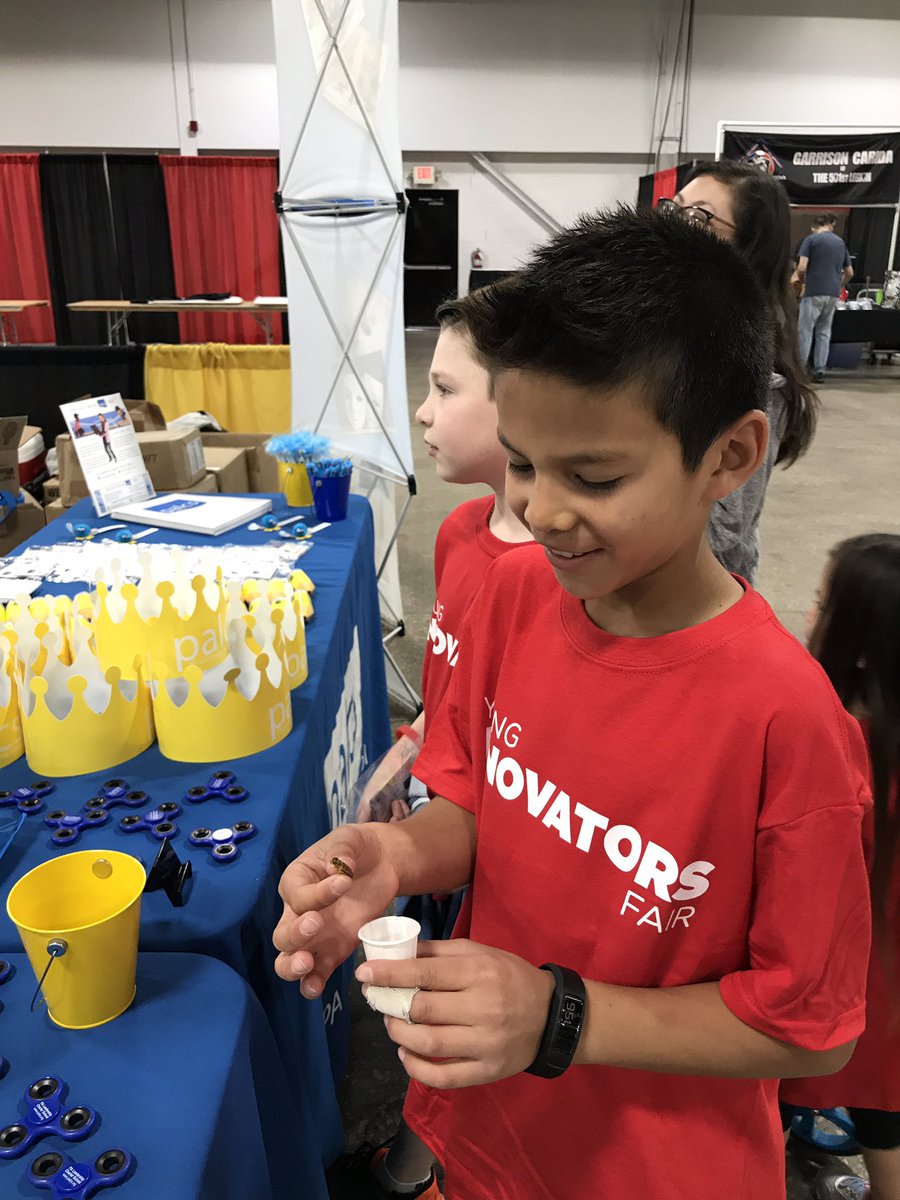 mr_isaacs's tweet photo. Eat a bug get some awesome swag :) #palcs @PALCS @InnovatorsFair @minefaire https://t.co/vvBGjVsoJb