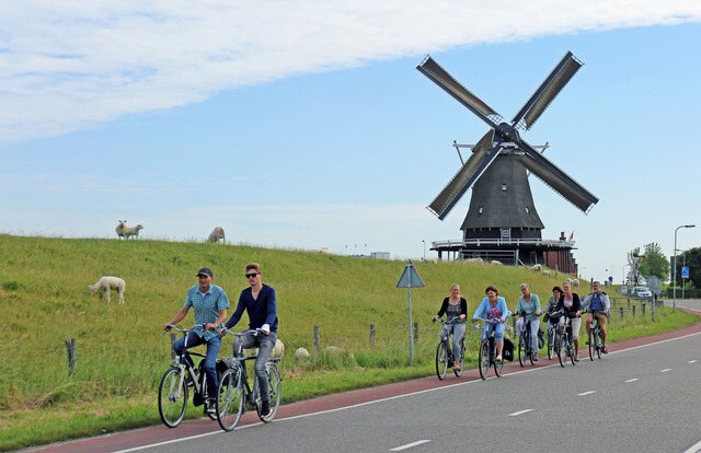 arjancsmit's tweet photo. Mooi weer en veel deelnemers in heel West-Friesland! #RAFST #medemblik @raboWF https://t.co/4gOlXRf47n