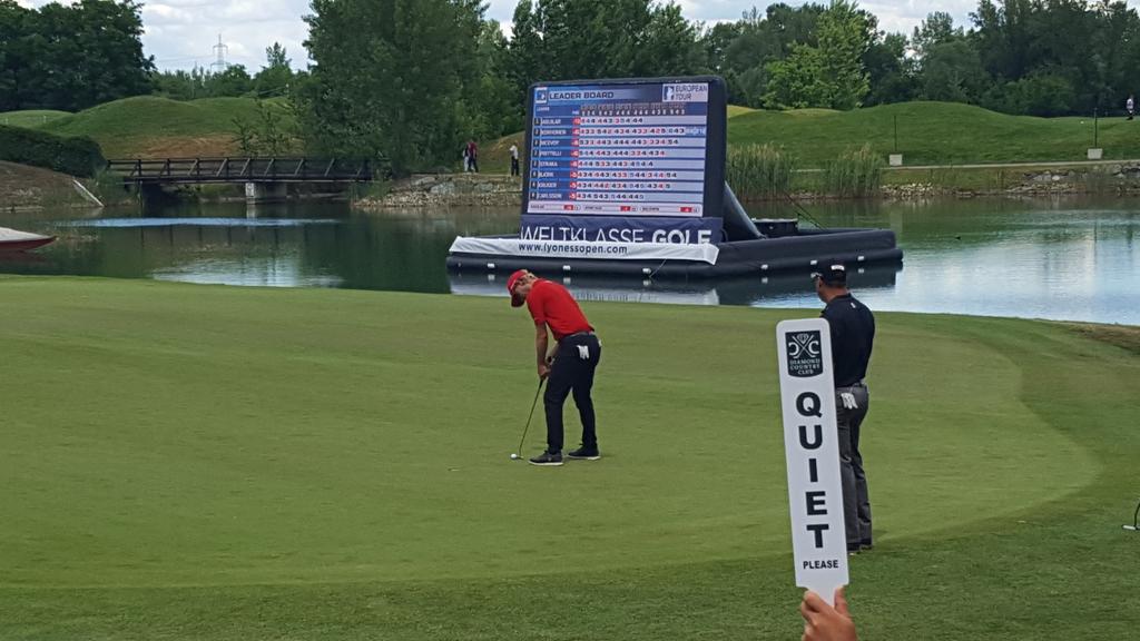 TeamJurrian's tweet photo. That's a wrap -2 for the day for a total of -3 and currently T18 @jurrianvdvaart #solidround #bogeyfree #LyonessOpen https://t.co/aVEbhev792