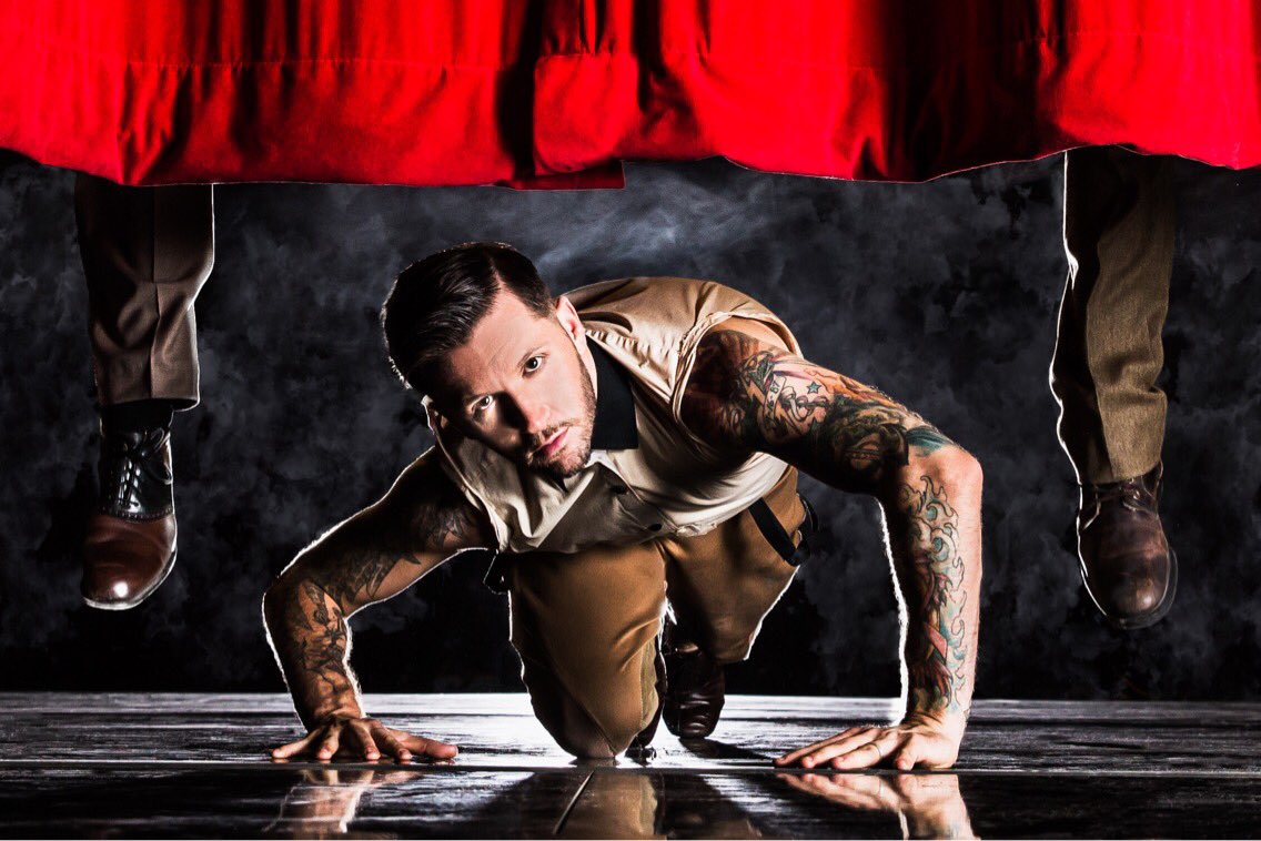 longcenter's tweet photo. Hey #students, student rush $20 🎟 for @traviswall &amp; @ShapingSoundCo available TONIGHT, 2 hours before show!https://t.co/8h6nJe4F0W https://t.co/XbKlN0LvwX