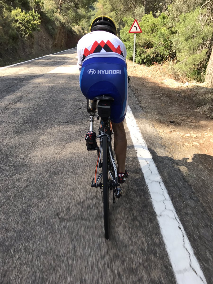 Salida en bici esta mañana con la máquina de <a href="/RicardoTen_/">Ricardo Ten</a> 
Como nos ha hecho sufrir! 😅