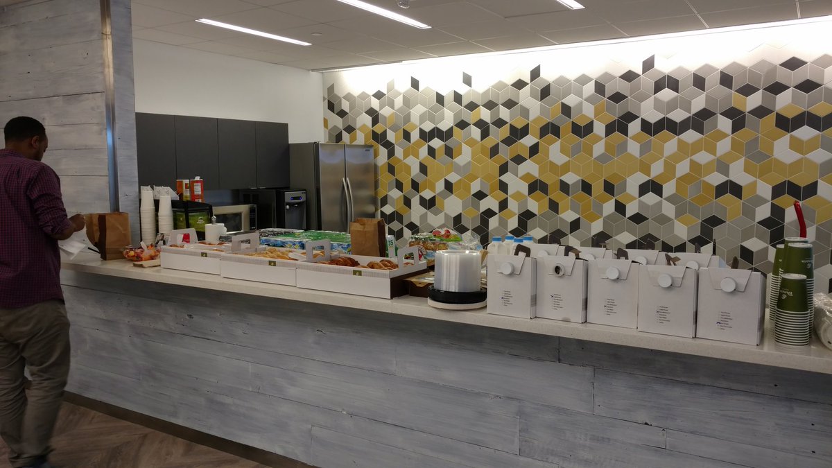 pgbhoyar's tweet image. #Breakfast is here #SPSDC @SPSaturday_DC @collabadam @binarybrewery @SwethaSan @MrIsaac @timferro