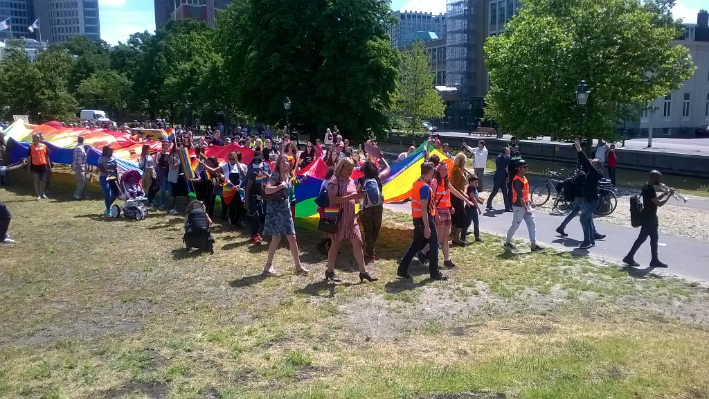 Kristiannevb's tweet photo. @PWTH070 is van start gegaan #denhaag https://t.co/Y7i7knBWK9
