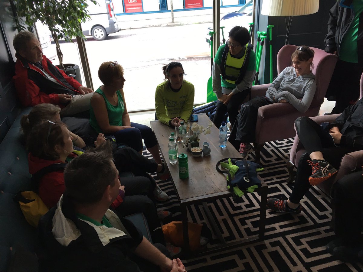 WaveWalkersDB's tweet photo. Coach Ciara goes through the safety drill before An Ras Mor @oceantocity #Cork #healthylifestyle #healthandfitness #dragonboat #cancer https://t.co/wxWpgmMtFu