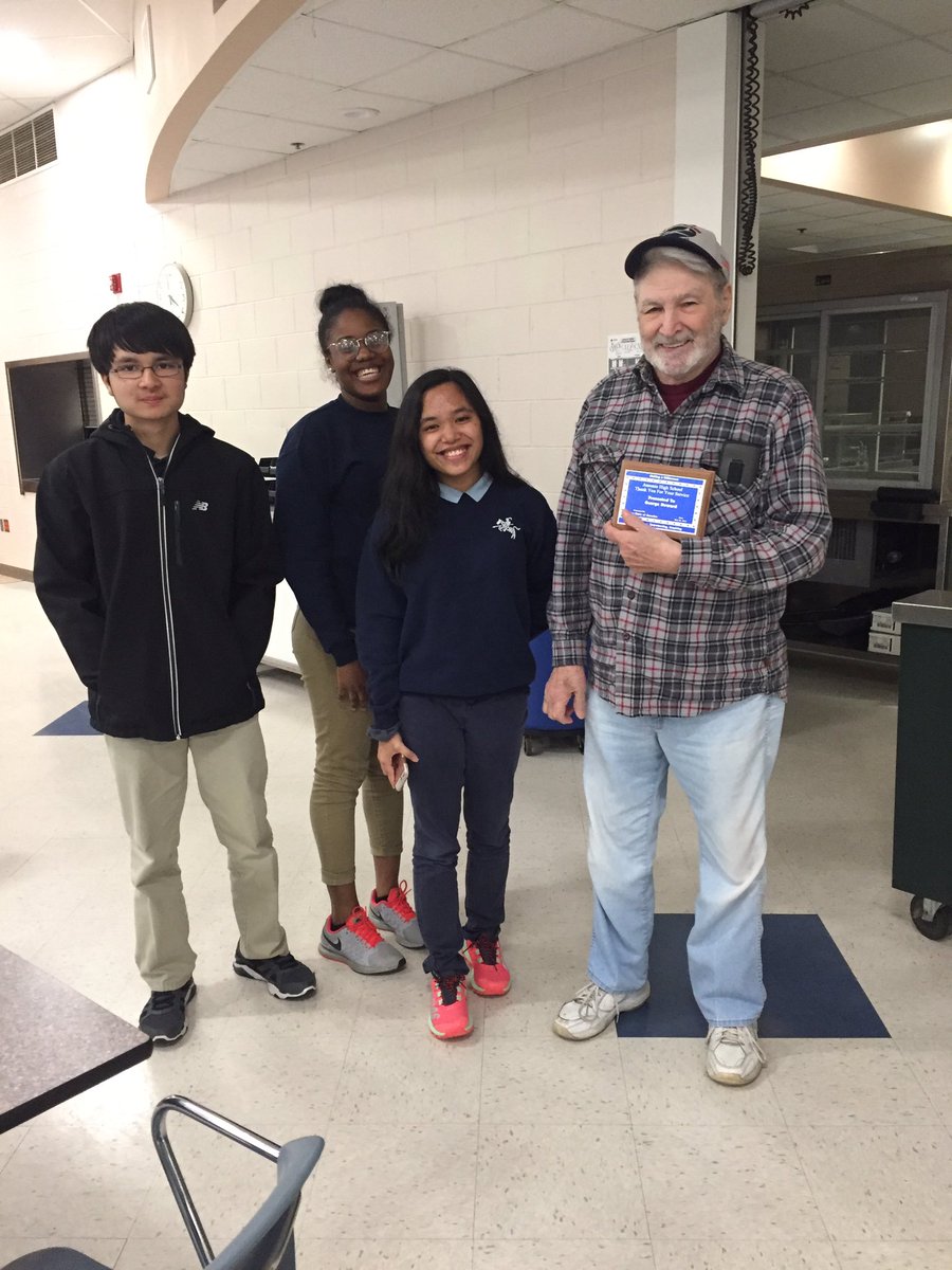 JSAAnsoniaHigh's tweet photo. We were blessed with the presence of our veterans. It was a nice experience and a perfect way to end our year. Thank you for meeting with us https://t.co/RDxXLiHNLm