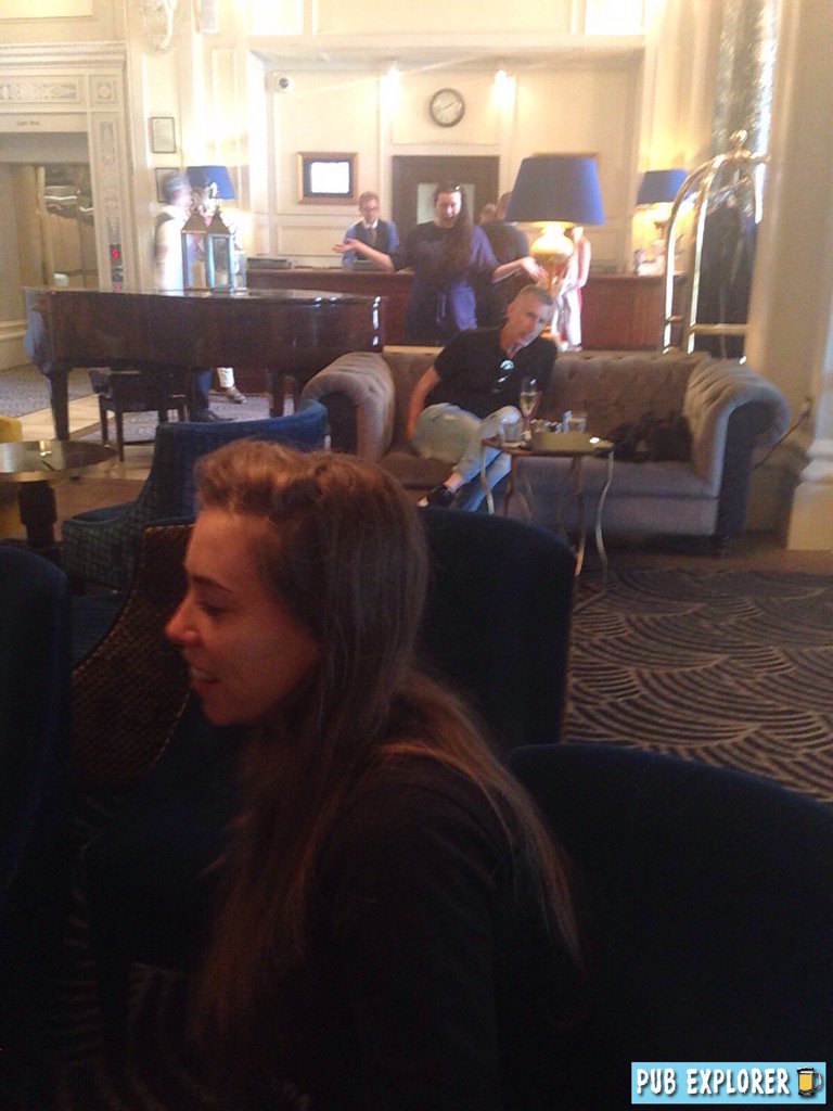 Nina Kelley tweet media